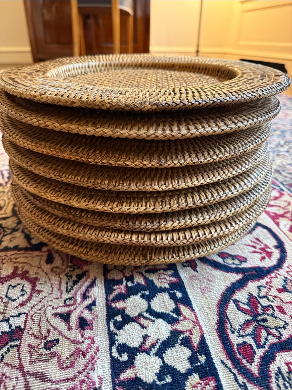 Round Woven Rattan Basket Chargers - Natural Brown - Picture 4 of 4